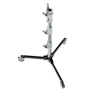 Avenger A5012 Junior Roller Low Boy Stand with Folding Base